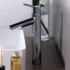 Hansgrohe Talis S Смеситель для раковины 190, однорычажный, с донным клапаном, цвет: хром Hansgrohe Talis S Смеситель для раковины 190, однорычажный, с донным клапаном, цвет: хром